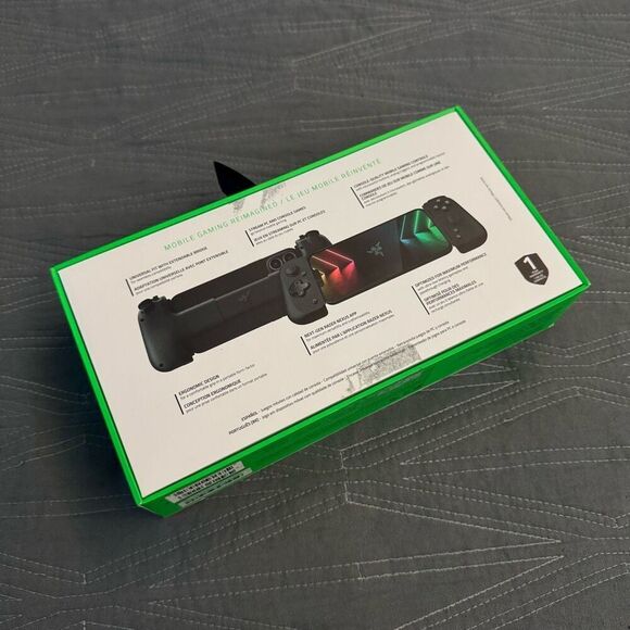 RAZER KISHI V2 - Universal Mobile Gaming Controller for IPhone - LIGHTNING - Picture 7 of 7